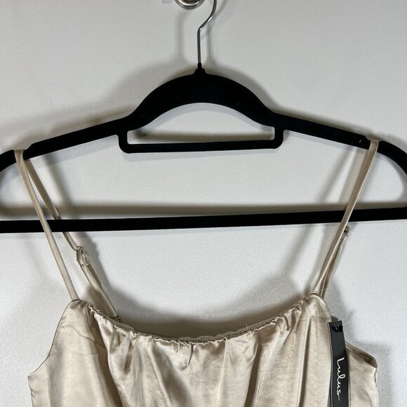 Lulu’s NWT Beige‎ Satin Tie-Strap Cropped Tank Top Size M Zip Up Back - Picture 2 of 8